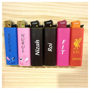 Briquets à gaz portables coupe-vent / Briquet à gaz jetable Cricket en vente, briquet Cricket 20 pièces/boîte, 500 pièces/carton - Product Image 1