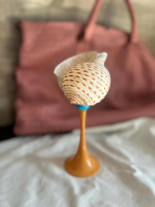 Verre à cocktail vintage en forme de coquillage avec long pied, en plastique fait main, vaisselle décorative pour cocktails, décoration de la maison - Product Image 1