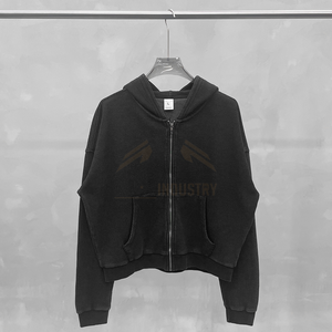 เสื้อฮู้ดดี้สีดำแบบ unisex สำหรับทุกเพศทุกวัย ทรงวาฟเฟิล แขนยาว สวมใส่สบาย มีกระเป๋าหน้า ผลิตจากผ้าฝ้ายฟลีซ 100% ไม่หดตัว เหมาะสำหรับฤดูหนาว - Product Image 2