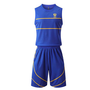 Uniforme de basket-ball pour hommes de haute qualité avec short en jersey respirant, vêtements de sport légers et durables, parfaits pour les jeunes et les joueurs - Product Image 1