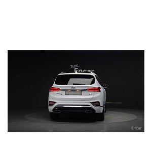 Hyundai Santa Fe 2020 Diésel 2.0 2WD Euro V, Transmisión Automática, Asientos de Cuero, Volante a la Izquierda, Cámara Trasera, 57,391 km - Product Image 4