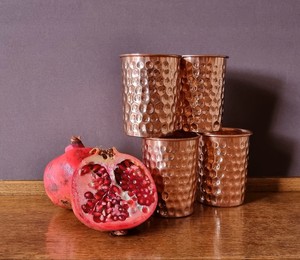 Copa de Vino de Cobre Martillado con Tallo Largo para Cócteles y Bebidas - Product Image 6