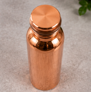 Bouteille d'eau en cuivre pur de qualité supérieure, surface lisse, gourde en cuivre écologique, vaisselle en métal traditionnelle, hydro-cuivre - Product Image 6