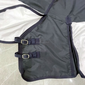 Tappeti ibridi invernali per cavalli combinati 600 tessuto a rete pesante traspirante DN W/P prevengono la doccia improvvisa di insetti con affluenza - Product Image 2