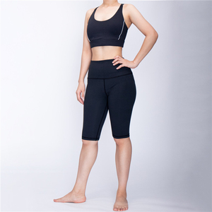 เสื้อชั้นในกีฬาคุณภาพพรีเมียมจากโรงงาน ผลิตจากไนลอน 80% สแปนเด็กซ์ 20% สำหรับผู้หญิง แห้งเร็ว เหมาะสำหรับออกกำลังกาย โยคะ ฟิตเนส และกิจกรรมกีฬาต่างๆ - Product Image 2