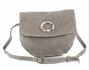Bolso Bandolera de Cuero de Ante Premium Estilo Bohemio Vintage para Mujer, con Solapa de Diseño y Correa Ajustable - Product Image 1