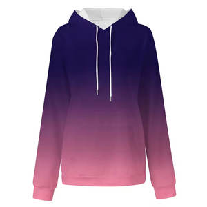 Sweat à capuche Performance en tissu extensible avec capuche réglable pour femmes actives - Product Image 1