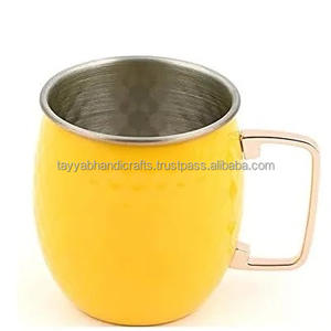 Mug en acier inoxydable avec finition polie, parfait pour un accessoire élégant pour le thé et le café à la maison, provenant d'Inde. - Product Image 1