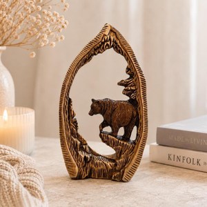Estante de pared de latón Shubham con diseño de oso, hecho a mano, para aromaterapia, estilo Art Deco, decoración de montaña para el hogar u oficina - Product Image 1