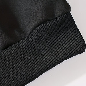 Sweat-shirt confortable pour homme en coton mélangé avec design personnalisé, idéal pour les tenues quotidiennes d'hiver. - Product Image 6