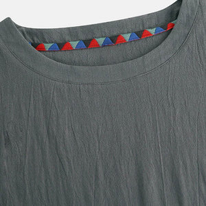 T-shirt pour homme en coton 100% de différentes couleurs, confortable, grande taille, coupe ample, style décontracté, logo imprimé. - Product Image 3