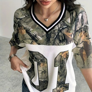 Camiseta de Verano Extra Grande con Logotipo Personalizado, 240 GSM, Algodón Grueso, Cuello en V Formal, Hombros Caídos, Corte Regular, Unisex, Transpirable - Product Image 3