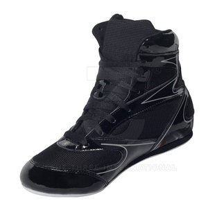 Chaussures de boxe athlétiques en cuir de qualité supérieure, fermeture à boucle, design respirant et léger pour un ajustement confortable, adhérence fiable - Product Image 4