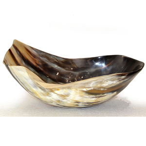 Tazón para ensalada y frutas de cuerno de búfalo orgánico natural real, hecho a mano, impermeable, diseño moderno con forma natural, HANNAN HANDICRAFT - Product Image 1