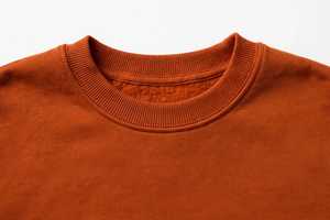 Women's for Orange Crew Neck Oversized Anti-Pilling Fleece Sweatshirt Embroidered <b>Honey</b> Bee Heart Cotton Blend Pullover - Product Image 4