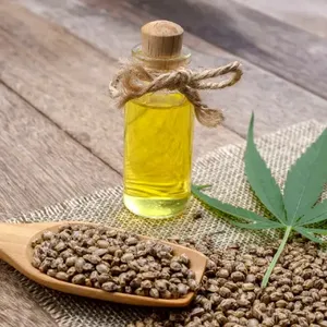 Aceite Portador de Semillas de Cáñamo de Alta Pureza, Venta al Por Mayor OEM, Aceite Natural Prensado en Frío para Spa, Masajes, Cuidado de la Piel y Nutrición Capilar, Suministro a Granel - Product Image 2