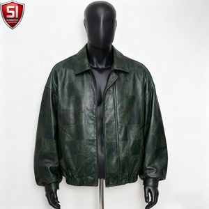 Chaqueta de Cuero Genuino de Cordero PU Roja de Invierno para Hombre, Estilo Motero Vintage, Reversible, con Lentejuelas y Patrón de Corazón, de Alta Calidad, Personalizada OEM - Product Image 6