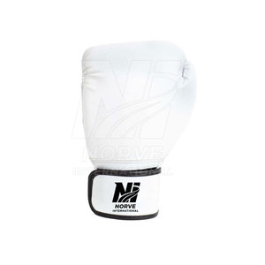 High Quality <b>Kick</b> <b>Boxing</b> Training <b>Gloves</b> Custom Design Training <b>Gloves</b> Professional Training <b>Gloves</b> - Product Image 3