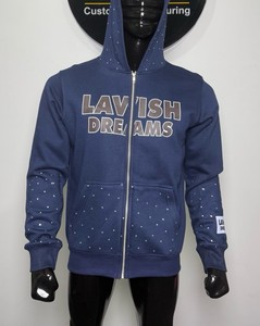 Vente en gros de sweats à capuche unisexes personnalisés pour hommes en molleton de coton zippés, style streetwear, écologiques, avec broderie effet soleil et patchs vieillis - Product Image 1