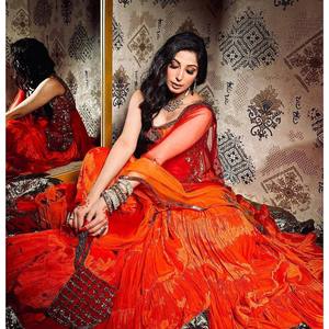 Magnifique ensemble Lehenga Choli en polyester (haut, bas et dupatta) pour les occasions spéciales – Élégant et stylé - Product Image 6