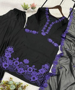 เสื้อปาเตียลาผ้าเครปไหมปักลายประณีต พร้อมผ้าคลุมไหล่ สไตล์ลำลอง ราคาขายส่ง เสื้อผ้าชาติพันธุ์ สีม่วง - Product Image 6