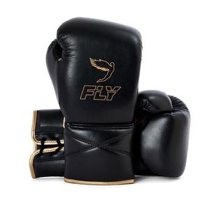 Gants de boxe Fly personnalisés noirs et dorés, 100% cuir de vachette véritable de qualité supérieure, gants de boxe à lacets pour le sparring - Product Image 1