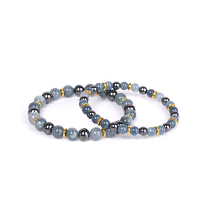 Conjunto de Pulseras Clásicas y Modernas de Aleación con Perlas de Imitación, Bolas de Jade Negras y Grises, Bañado en Oro, Unisex, para Fiestas y Moda - Product Image 1