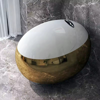 Toilettes modernes en céramique intelligente en forme d'œuf Capteur automatique de pied Réservoir sanitaire Télécommande Salle de bain WC montée au sol