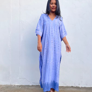 Robe de grossesse et de maternité en kaftan bleu lavande tie-dye, vêtements de détente confortables, vêtements de nuit, taille plus, tenue pour femmes - Product Image 1