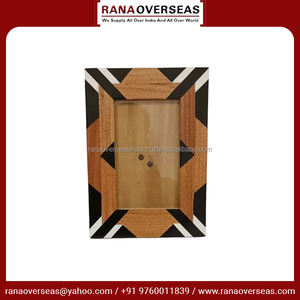 Classic Wooden <b>Photo</b> <b>Frame</b> Perfect for Home And Office Decor Available In <b>Multiple</b> Styles & Sizes At Affordable Rates - Product Image 2