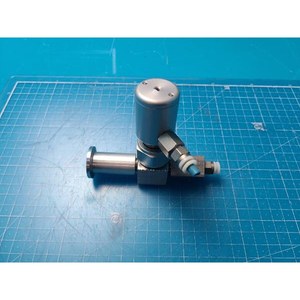 Valve à soufflet étanche Swagelok SS-BNVCR4-C, utilisée comme pièce détachée pour équipement semi-conducteur Legacy - Product Image 5