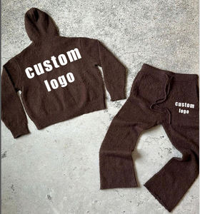 Chándal de mohair bordado personalizado, fabricante de chándales de mohair OEM, proveedor mayorista de chándales de mohair, chándal de mohair de marca privada - Product Image 2