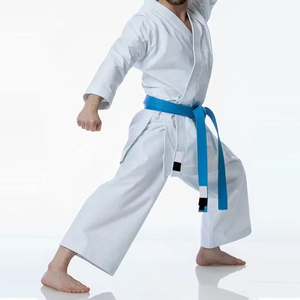 Uniforme de karaté pour homme, fabrication sur mesure, meilleure qualité, vêtements d'arts martiaux, combinaisons de karaté, uniforme de karaté pour la compétition. - Product Image 4