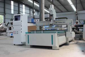 เครื่อง CNC แบบทำรังเครื่องแกะสลักไม้1325ไม้เราเตอร์ CNC สำหรับแกะสลัก3D โรตารี่ไม้ MDF พลาสติกพร้อมใบรับรอง CE - Product Image 6