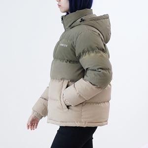 Chaqueta Acolchada Impermeable para Mujer, Abrigo de Invierno con Capucha, Diseño de Dos Tonos, Suministro Personalizado - Product Image 3