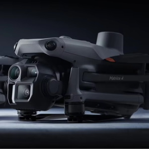 Versión Global del Dron Matrice 4E M4E con Reconocimiento Inteligente por IA, Detección de Objetivos, Marcación Láser, Medición, UAV M4T y M4E - Product Image 1