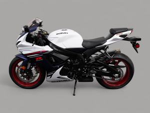 Motocicleta de fábrica en venta 2024 Suzuki GSX-R600 - Product Image 2