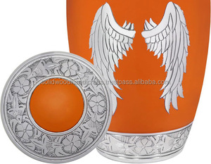 Urnes funéraires décoratives en laiton, faites à la main, pour hommes et femmes. - Product Image 4