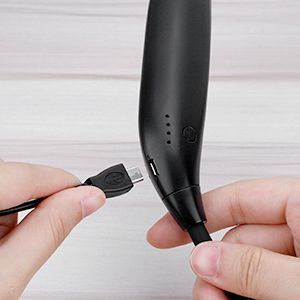 Ventilatori da Collo Ultra Silenziosi a Batteria da 2600mAh, 6 Velocità, Vento Potente, Portatili e Indossabili, 3 Ventole con USB a Mani Libere - Product Image 4