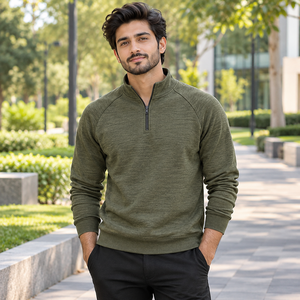 Veste polaire pour homme à col montant, en polaire chaude, avec surface intérieure douce, poches latérales pratiques et ajustables, fabriquée en OEM - Product Image 1