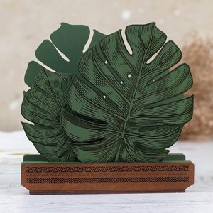 Porta Servilletas de Madera Ecológico en Color Verde Salvia con Diseño de Hoja de Monstera para Fiestas - Product Image 6