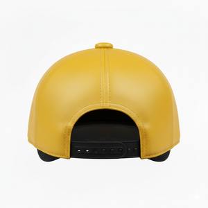 Gorra de Béisbol de Cuero Grueso y Cálido, Color Amarillo, Estilo Clásico, Ajustable, para Otoño e Invierno, para Hombres y Mujeres, Deportiva, con Cierre a Presión - Product Image 4