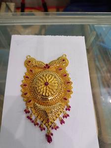 Colgante de oro macizo de 22 quilates, diseño floral tradicional indio ornamentado con filigrana, joyería nupcial grande y llamativa para mujer - Product Image 2