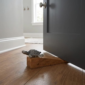 Butée de porte en bois avec motif tortue en fonte, style rustique, attrape-porte d'entrée durable - Product Image 3