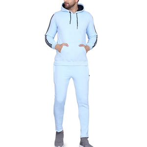 Ensemble de survêtement pour homme bleu clair à capuche, manches longues, couleur unie, vêtements décontractés, respirant, en polyester, avec poches latérales - Product Image 1