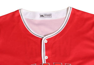 Camiseta de Béisbol Bordada en Rojo con Logotipo Personalizado al por Mayor, Estilo Nuevo, Cuello en V, para Adultos, Tallas S-XXXL, Impresión por Sublimación, OEM/ODM - Product Image 3