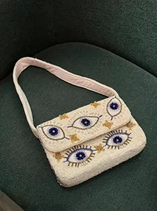 Bolso de Mano Bordado de Diseño para Mujer con Arte Tradicional Indio y Amplio Espacio de Almacenamiento para Artículos Esenciales Diarios - Product Image 3