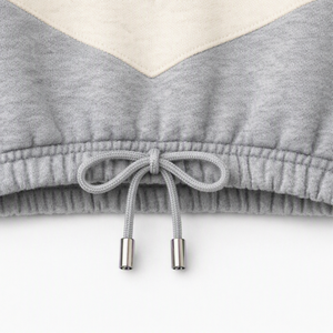 Sudadera con Capucha Corta para Mujer, Diseño Color Block, con Logotipo Bordado en la Parte Delantera, Manga Regular, Estilo Casual para Otoño, Gris Beige, Tejido de Punto - Product Image 4