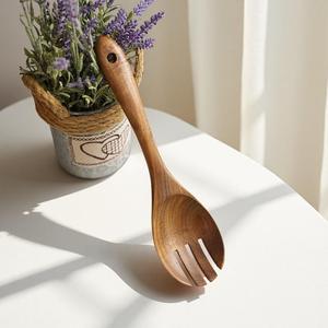 Ensemble cuillère et fourchette à salade en bois écologique au design moderne, finition miroir haute brillance, couverts personnalisés pour la table - Product Image 4