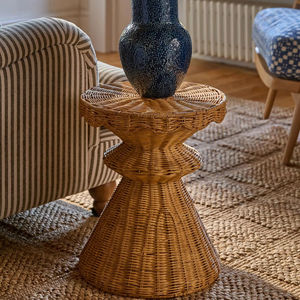 Taburete de ratán tejido a mano, mesa decorativa escultural, mueble ecológico natural, taburete artístico de mimbre, estilo moderno rústico - Product Image 1